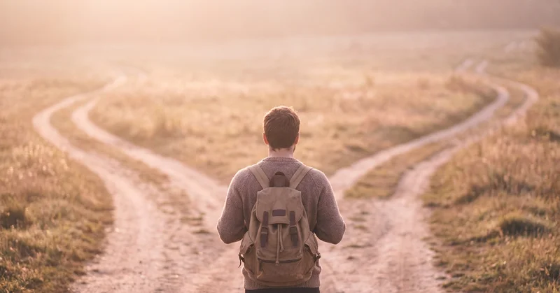 GR IIIとX-E4、今日どっちを持ち出す？｜2台持ちの使い分け術